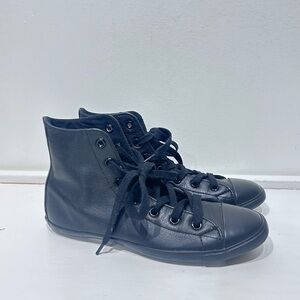 Converse Chuck Taylor All Star Leather Mono Hi‎ Top Triple Black Sneakers W 5.5